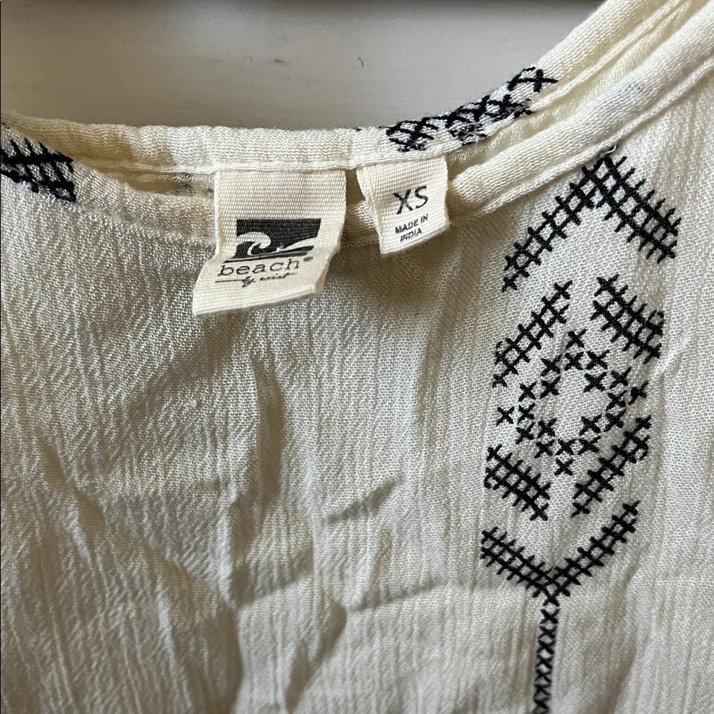 Tribal Pattern Dress - Picture 2 of 6